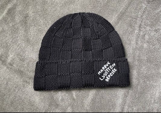 LV SNUG MARQUE BEANIE